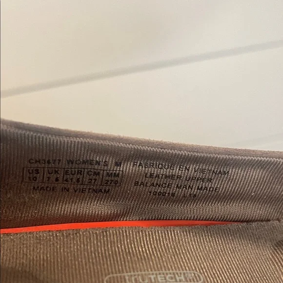 ROCKPORT Taupe suede/nubuck Novalie ankle strap pump. Comfort brand! Size 10 - Picture 7 of 8